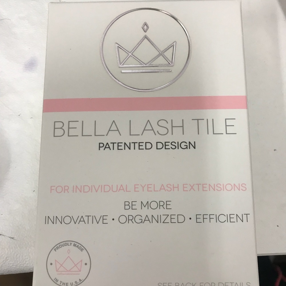 Bella Lash Volume Tile